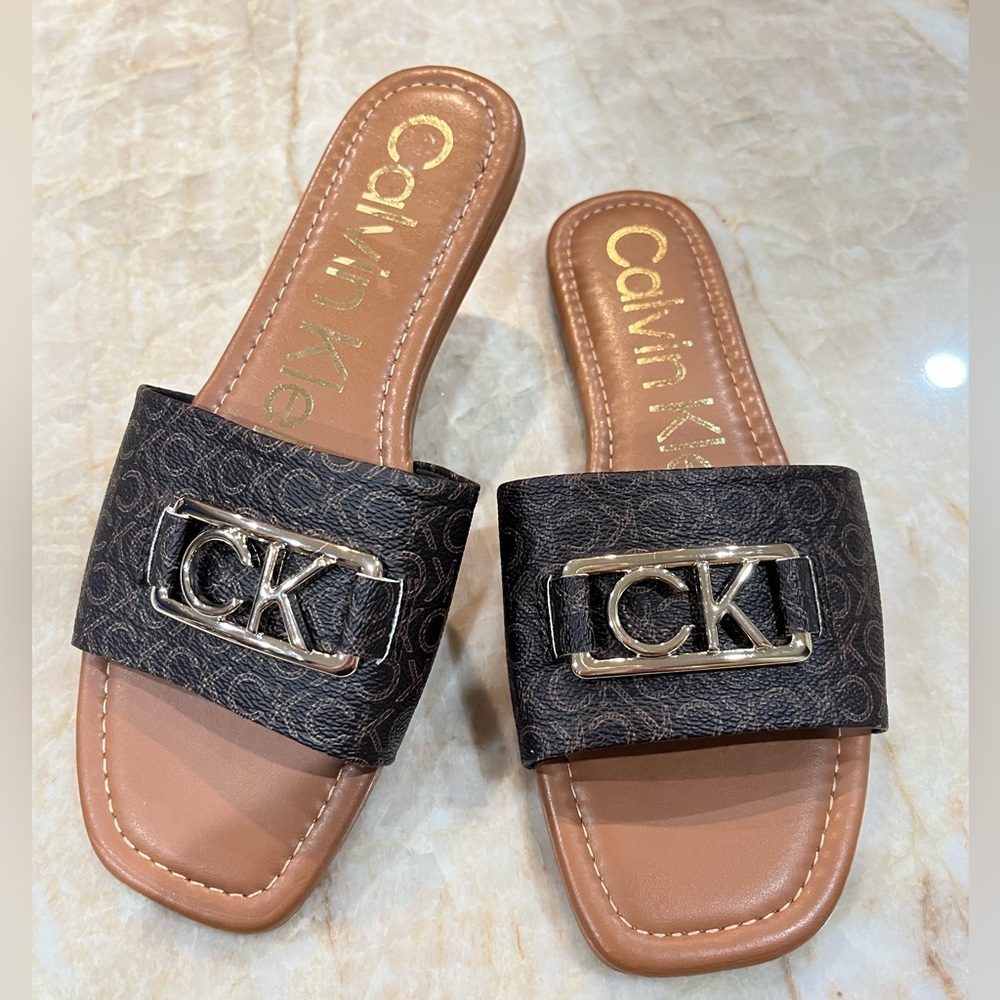 Calvin Klein Women’s Logo Sandals. Gold CK logo. New